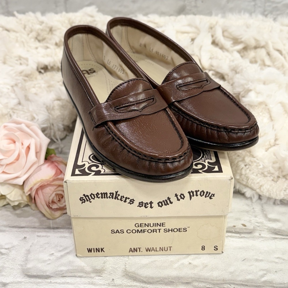 Vtg SAS Wink Tripad Comfort Woman's Sz 8 S Brown Leather Penny Loafers Shoes NEW